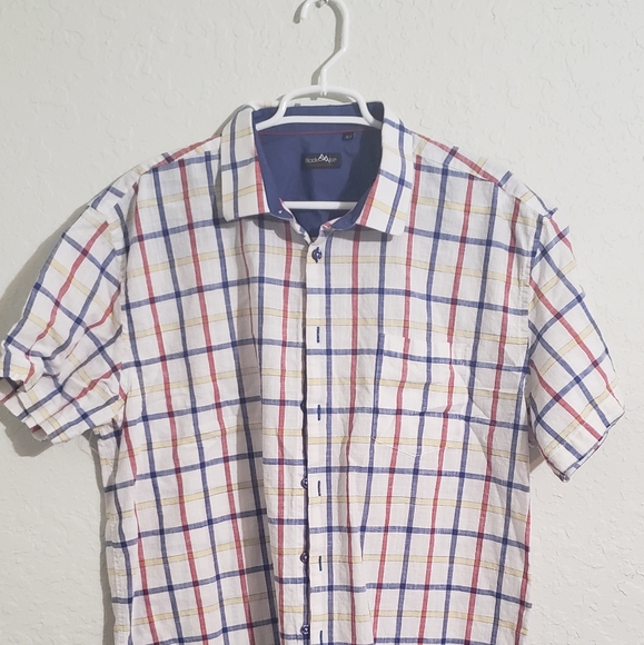 Black Ice Apparel - Picture 1 of 3